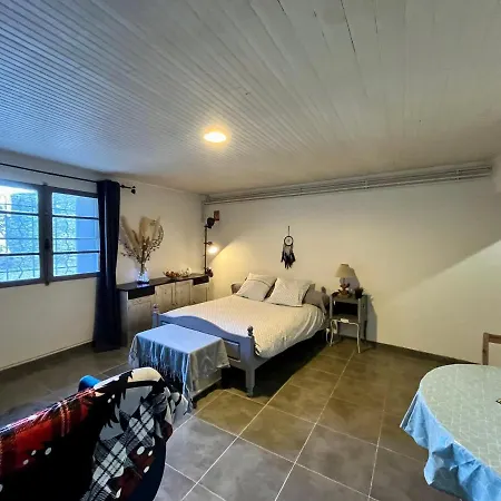 Studio Calme Tout Confort Apartament *