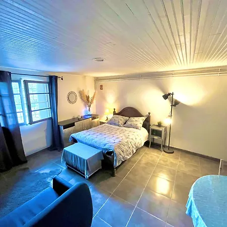Apartament Studio Calme Tout Confort Dions